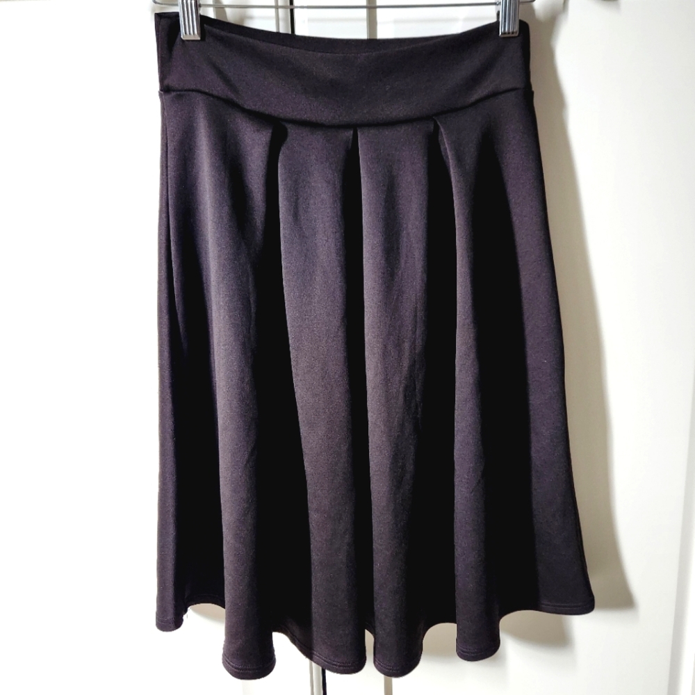 SEDUCTIONS Black midi pleated skirt Size M